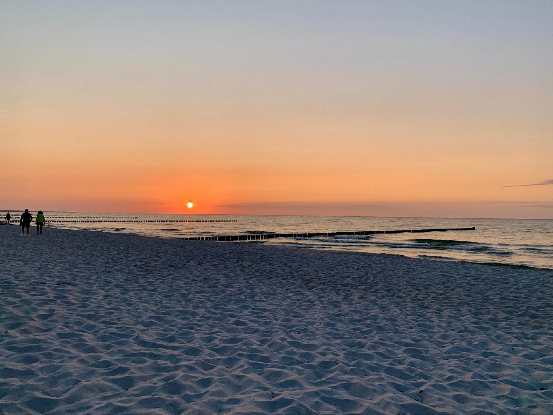 Sonnenuntergang am Strand