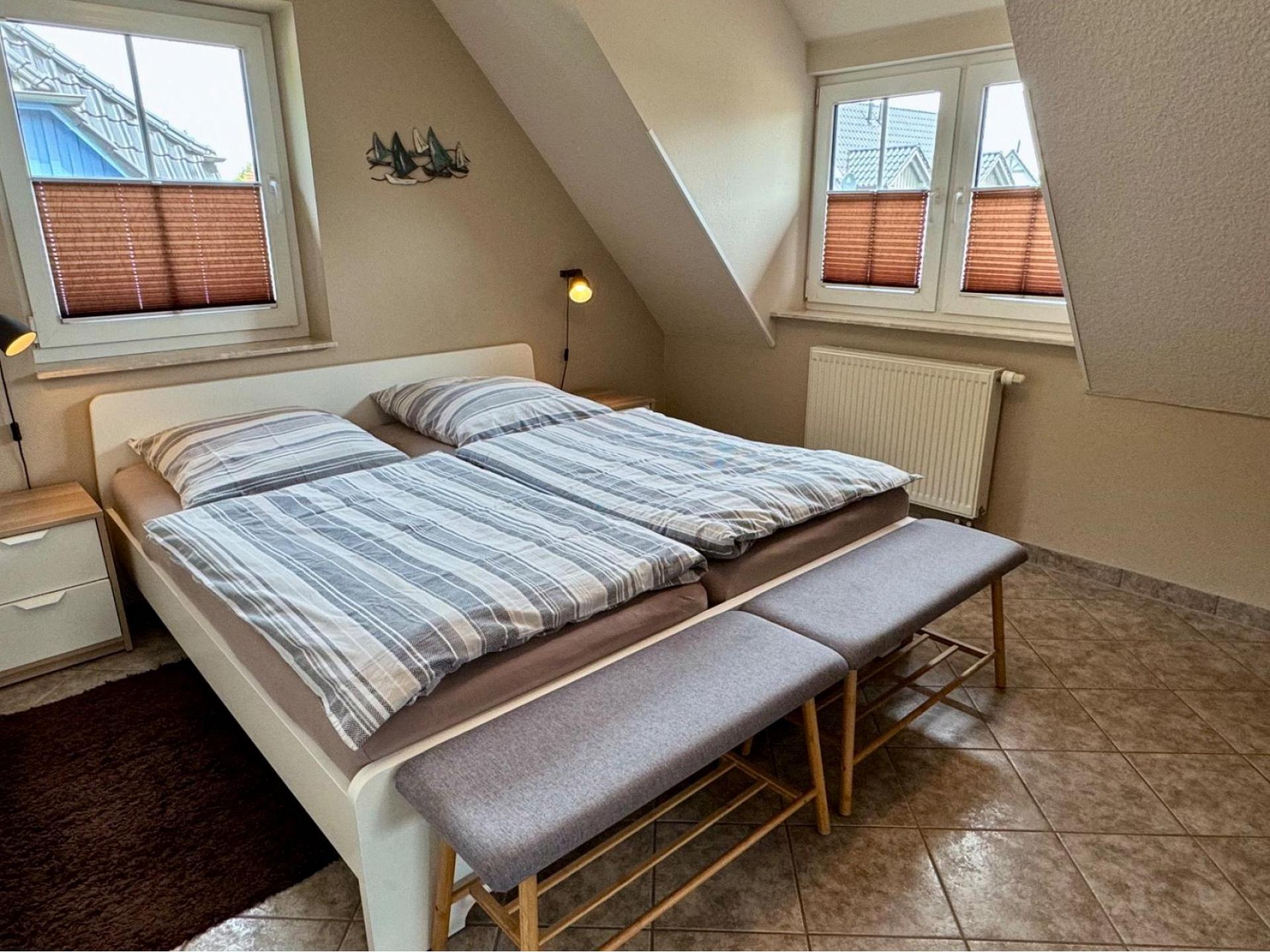 Schlafzimmer 1 im OG